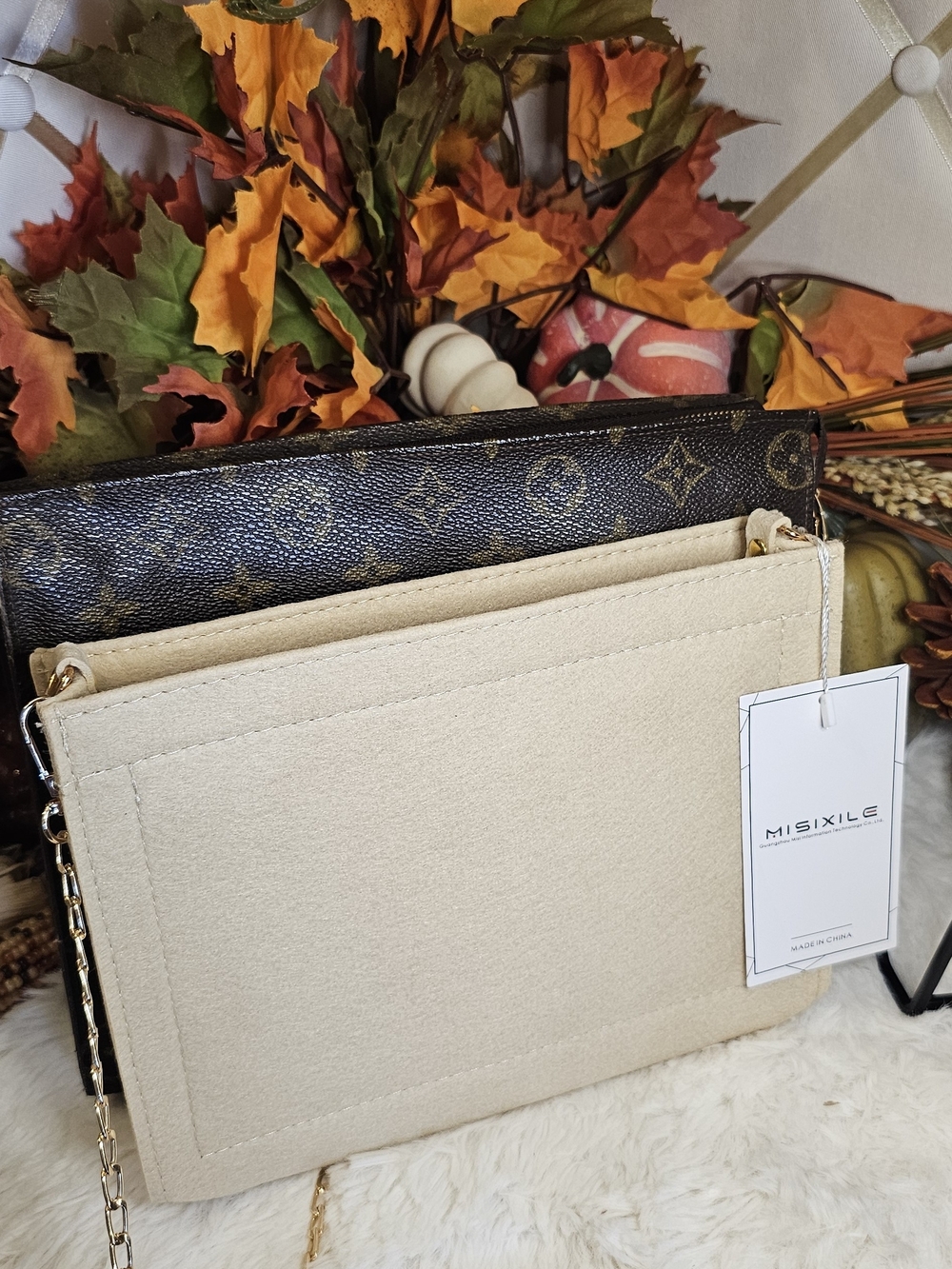 Louis Vuitton Monogram Toiletry Pouch 26 With COA - Picture 10 of 16